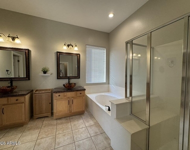 26216 N 73rd Avenue - Photo Thumbnail 14