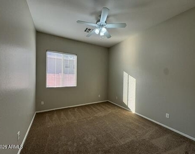 26216 N 73rd Avenue - Photo Thumbnail 19