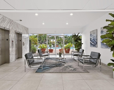 401 Golden Isles Drive - Photo Thumbnail 21