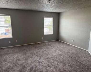 4612 Bellcrest Drive - Photo Thumbnail 22