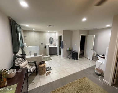 2320 E Wier Avenue - Photo Thumbnail 4