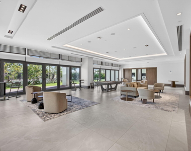 220 Lake Shore Drive - Photo Thumbnail 45