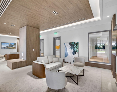 220 Lake Shore Drive - Photo Thumbnail 49