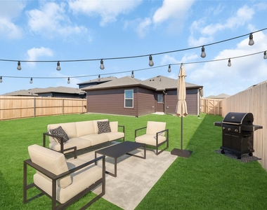 209 Fairmeade Drive - Photo Thumbnail 9