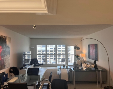 5100 N Ocean Boulevard - Photo Thumbnail 4