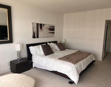 5100 N Ocean Boulevard - Photo Thumbnail 14