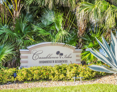 815 W Boynton Beach Boulevard - Photo Thumbnail 27