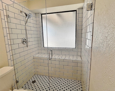 4808 Waxwing Drive - Photo Thumbnail 16