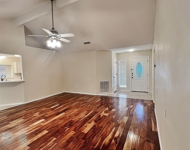 4808 Waxwing Drive - Photo Thumbnail 4