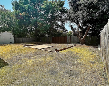 4808 Waxwing Drive - Photo Thumbnail 18