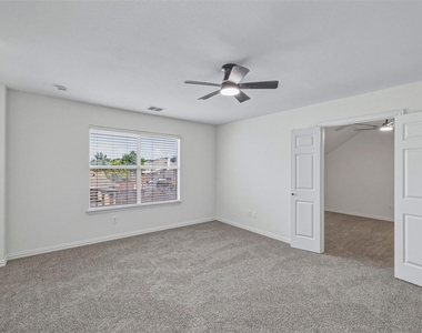 1706 Clear Springs Drive - Photo Thumbnail 31