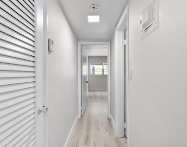 1638 Plunkett Street - Photo Thumbnail 19