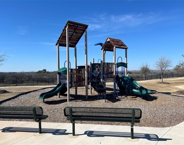 7512 Noble Oaks Drive - Photo Thumbnail 24