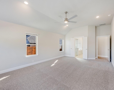 148 Kingfisher Lane - Photo Thumbnail 11