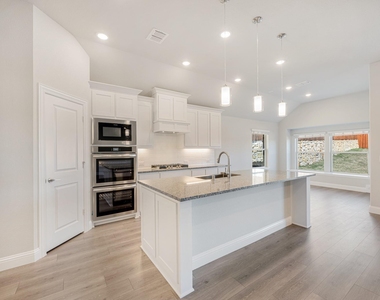 148 Kingfisher Lane - Photo Thumbnail 4