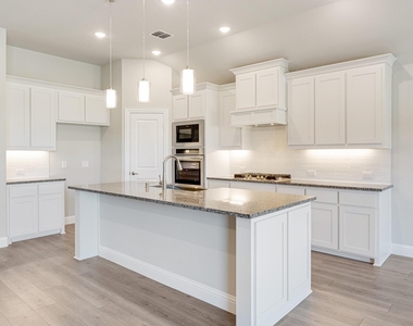148 Kingfisher Lane - Photo Thumbnail 3