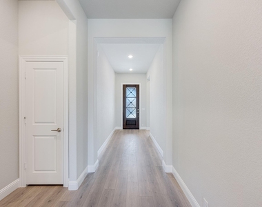 148 Kingfisher Lane - Photo Thumbnail 1