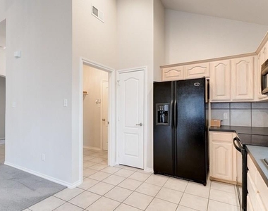2612 Evening Shade Drive - Photo Thumbnail 6