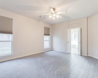 2612 Evening Shade Drive - Photo Thumbnail 15