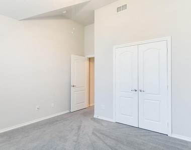 2612 Evening Shade Drive - Photo Thumbnail 20