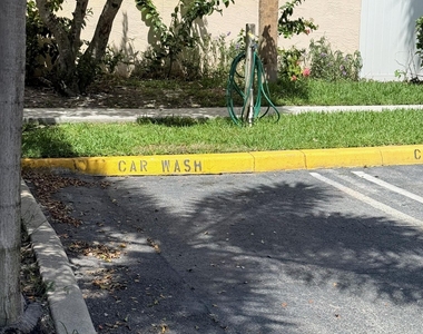 2351 Ne 14th Street Causeway - Photo Thumbnail 43