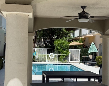 2351 Ne 14th Street Causeway - Photo Thumbnail 39