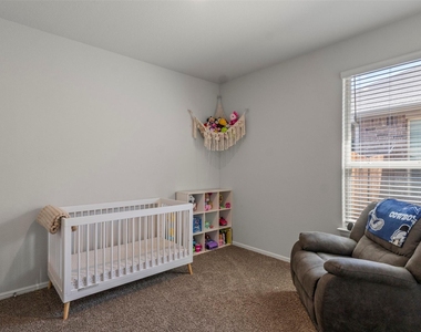 5405 N Wind Lane - Photo Thumbnail 14