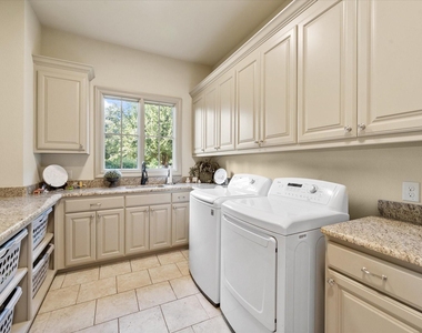 7947 Chartwell Lane - Photo Thumbnail 24