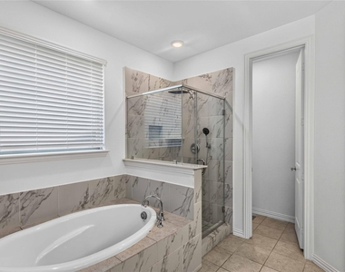 1308 Ladys Mantle Way - Photo Thumbnail 14