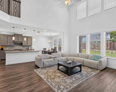 1308 Ladys Mantle Way - Photo Thumbnail 7