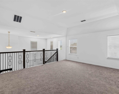 1308 Ladys Mantle Way - Photo Thumbnail 21