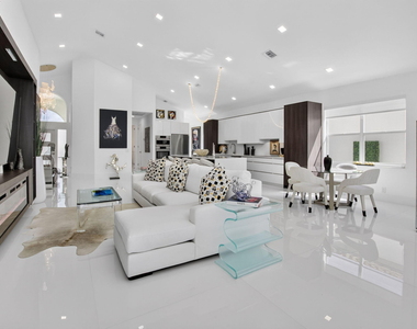 5372 Nw 21st Avenue - Photo Thumbnail 28