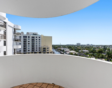 1361 South Ocean Boulevard - Photo Thumbnail 24