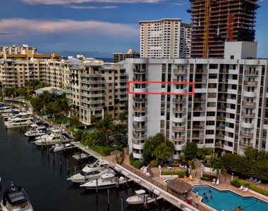 1361 South Ocean Boulevard - Photo Thumbnail 3
