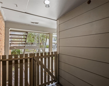 3206 S Fielder Road - Photo Thumbnail 11