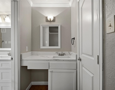 3206 S Fielder Road - Photo Thumbnail 14