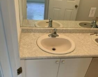 2511 Shoma Drive - Photo Thumbnail 11