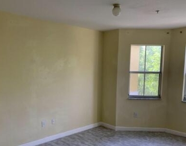 2511 Shoma Drive - Photo Thumbnail 7