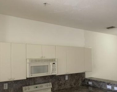 2511 Shoma Drive - Photo Thumbnail 18