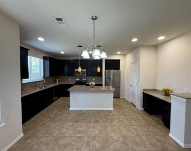 9501 Drovers View Trail - Photo Thumbnail 9
