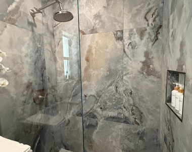 829 Macy Street - Photo Thumbnail 13
