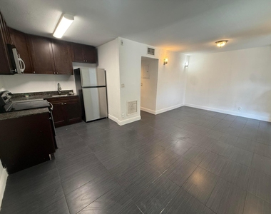 37 Sw 14th Street - Photo Thumbnail 17