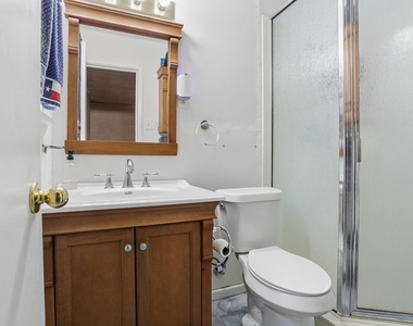 1813 Arkansas Street - Photo Thumbnail 14