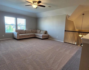 2713 Red Sage Road - Photo Thumbnail 16