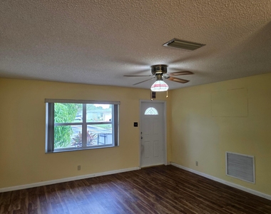7195 Nw 9th Court - Photo Thumbnail 22