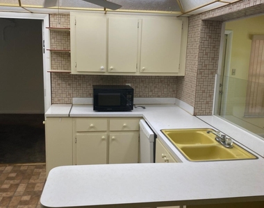 7195 Nw 9th Court - Photo Thumbnail 27