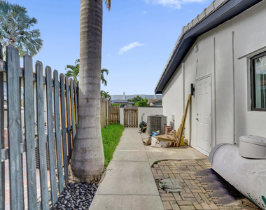 1250 Sw 4th Street - Photo Thumbnail 60