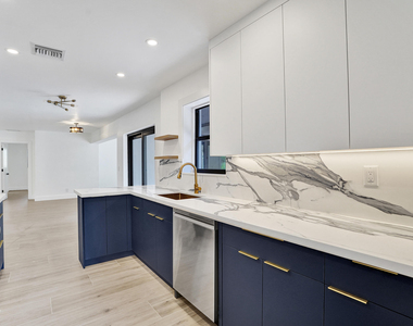 1250 Sw 4th Street - Photo Thumbnail 21