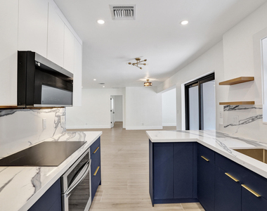 1250 Sw 4th Street - Photo Thumbnail 23