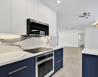 1250 Sw 4th Street - Photo Thumbnail 22